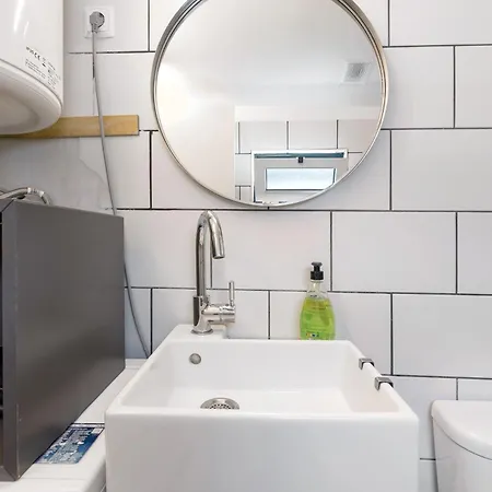 Alfama Flat 5 By Insighthome *